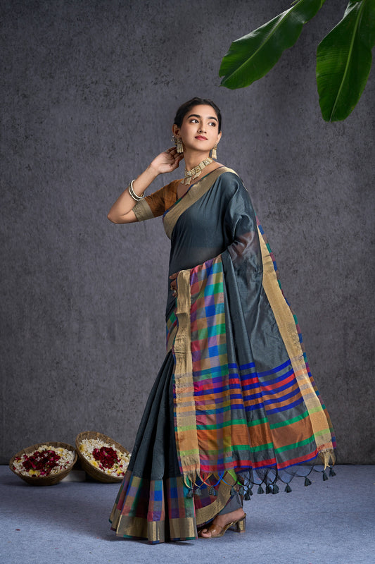 Vareeka | Grey Spun Polyester Chex Design Jacquard Woven Saree